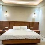 Hotel Neel Kamal